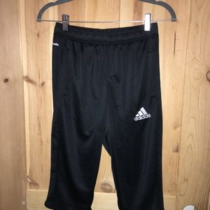 🌺ADIDAS CROPPED PANTS